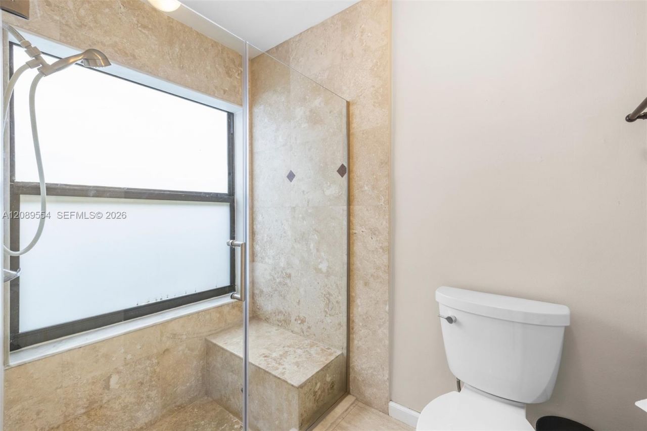 7700 NW 11th Pl, Plantation, FL 33322 Photo