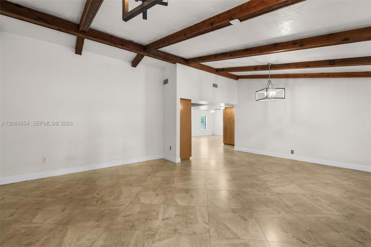 7700 NW 11th Pl, Plantation, FL 33322 Photo