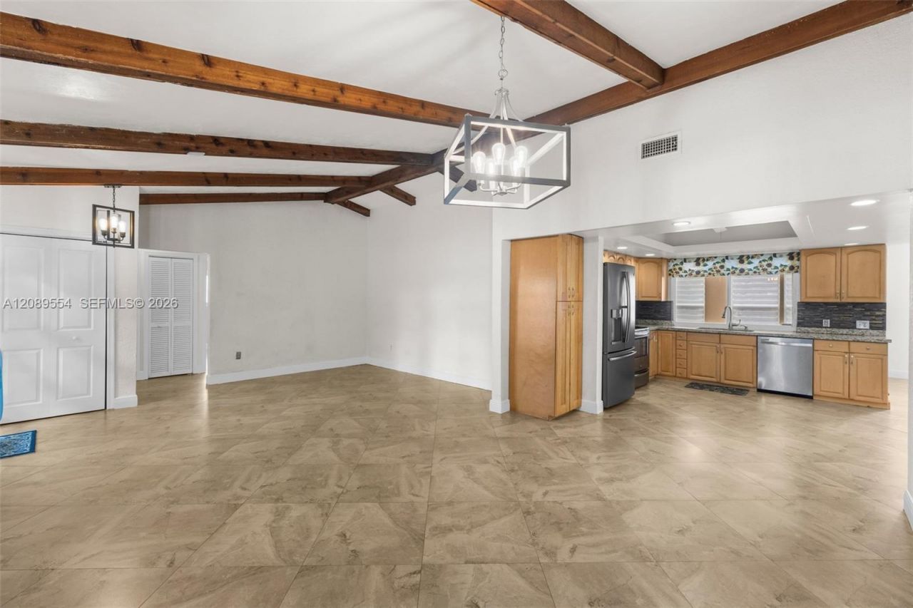 7700 NW 11th Pl, Plantation, FL 33322 Photo