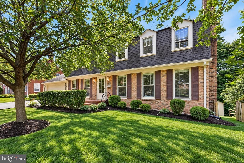 9768 WHETSTONE DRIVE , MONTGOMERY VILLAGE, MD 20886