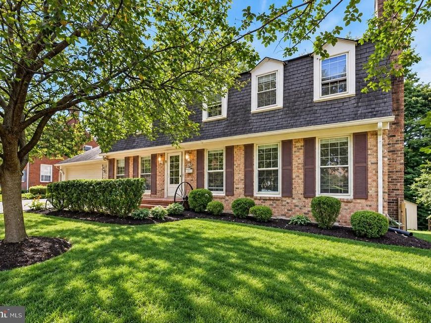 9768 Whetstone Drive , Montgomery Village, MD 20886 Main Photo