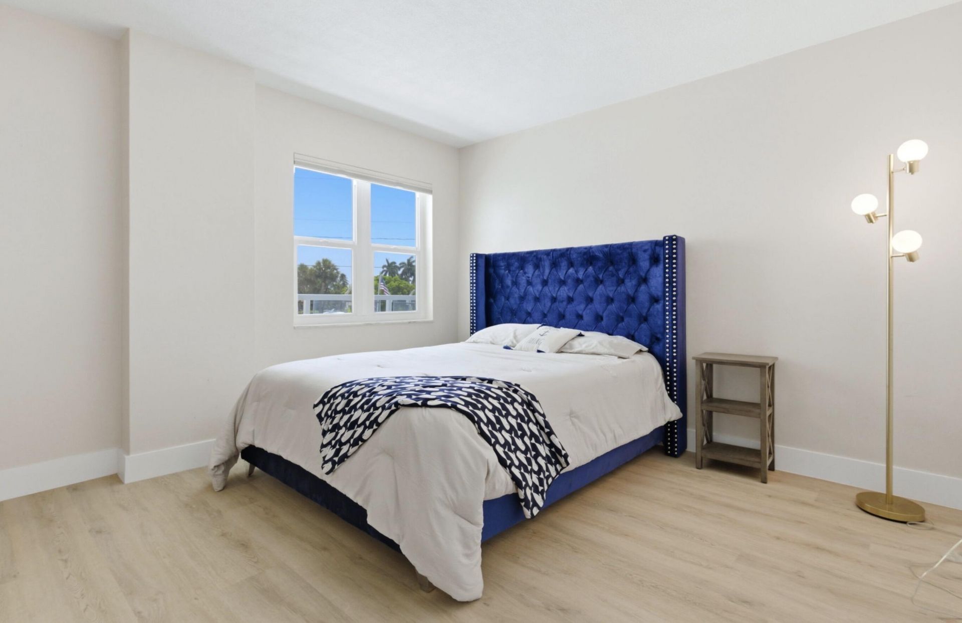 1057 Hillsboro Mile, Unit 214, Hillsboro Beach, FL 33062 Photo