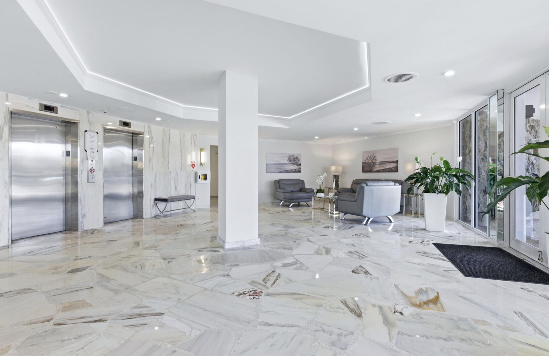 1057 Hillsboro Mile, Unit 214, Hillsboro Beach, FL 33062 Photo