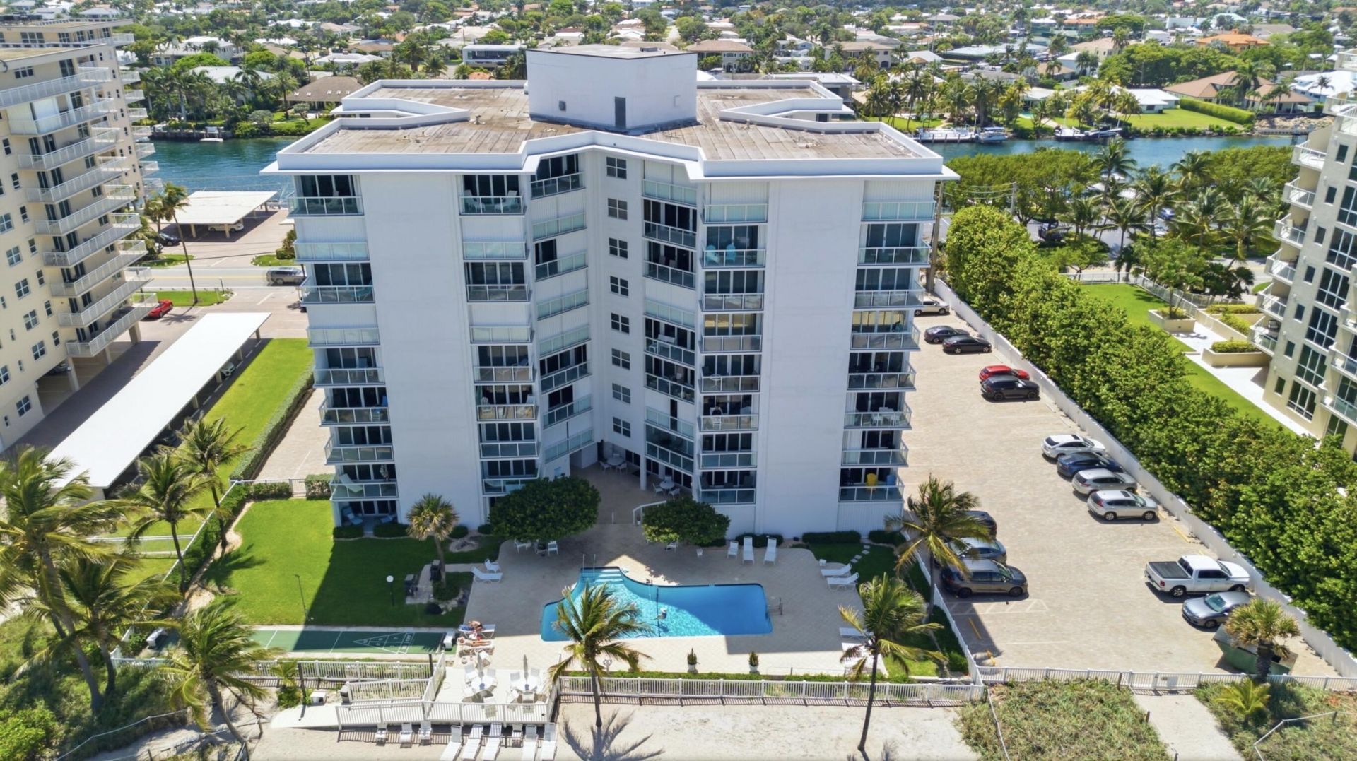1057 Hillsboro Mile, Unit 214, Hillsboro Beach, FL 33062 Photo
