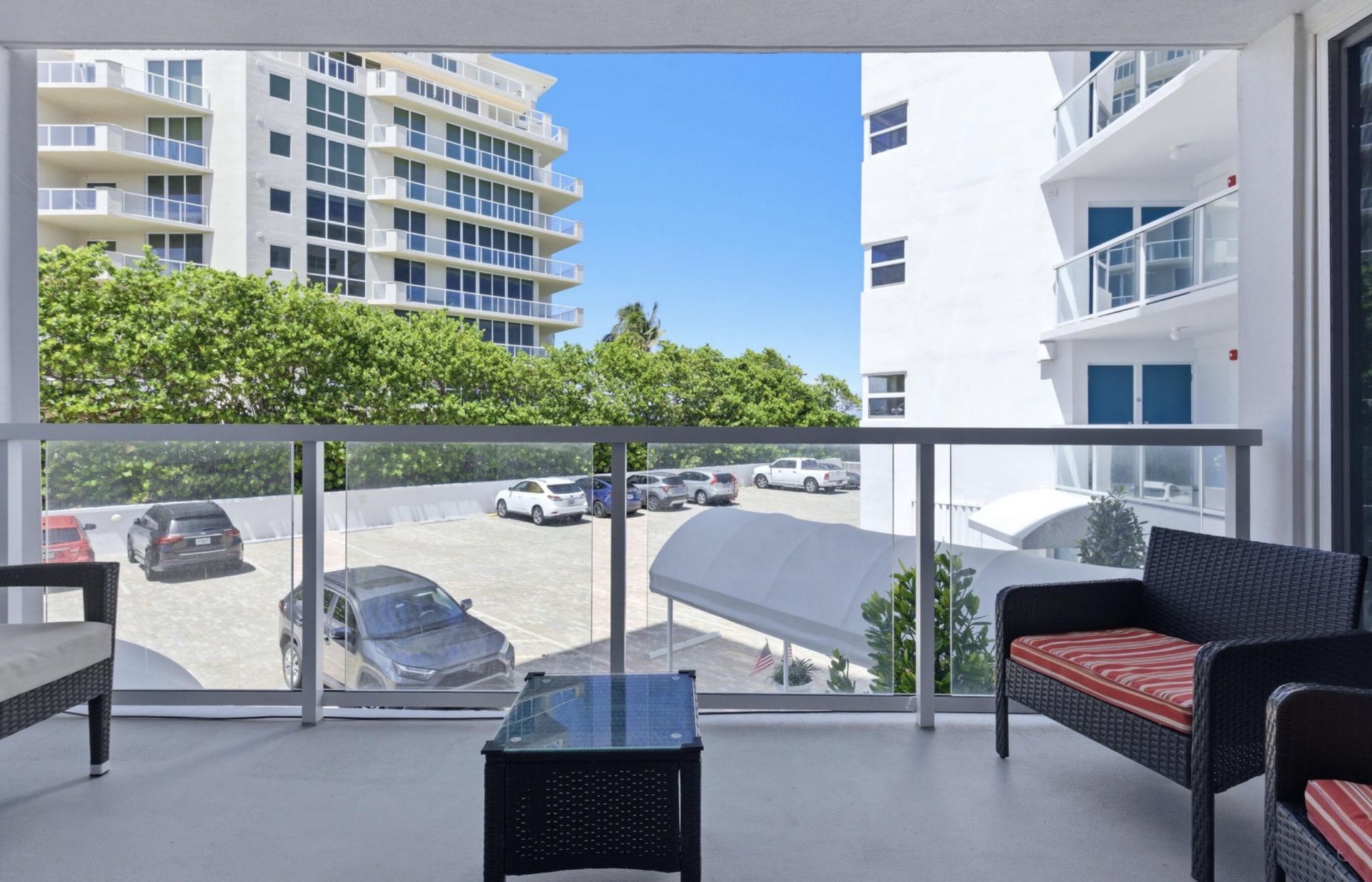 1057 Hillsboro Mile, Unit 214, Hillsboro Beach, FL 33062 Photo