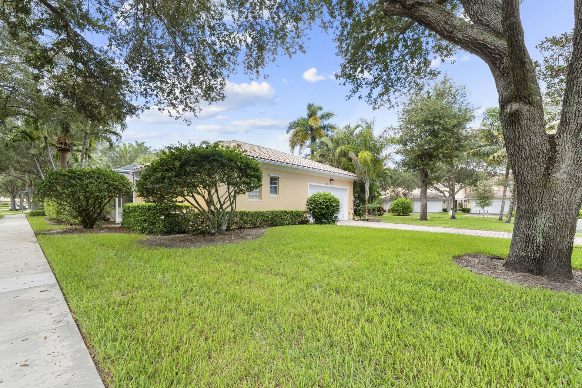 3723 Community Drive, Jupiter, FL 33458 Photo