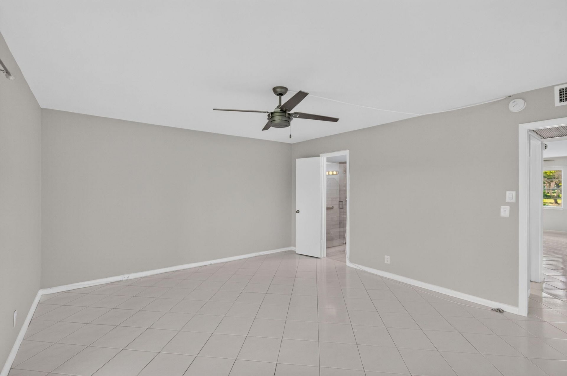 1055 Ainslie D Drive, Boca Raton, FL 33434 Photo