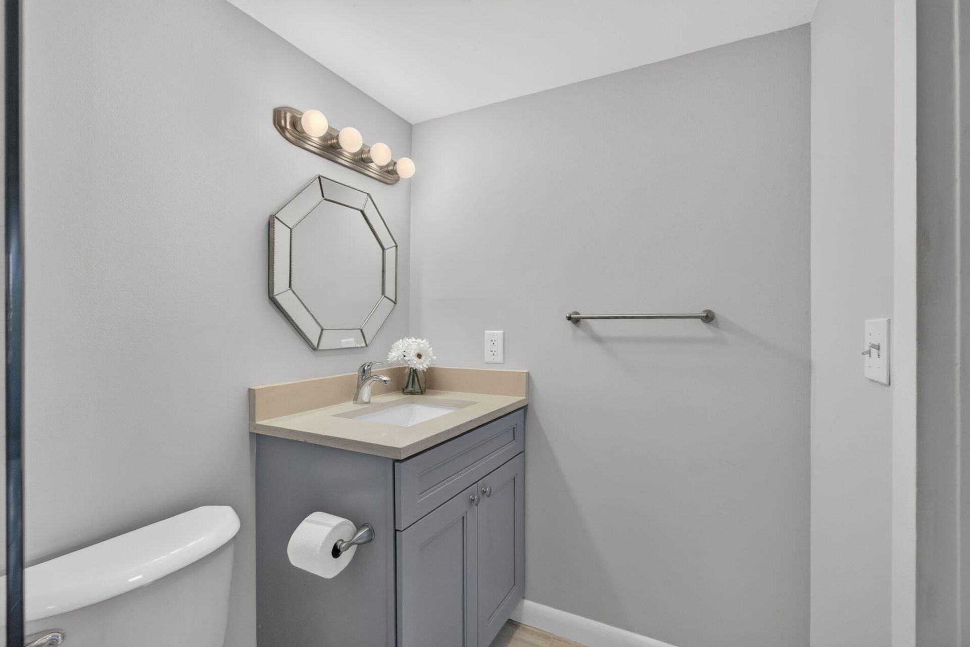 1055 Ainslie D Drive, Boca Raton, FL 33434 Photo