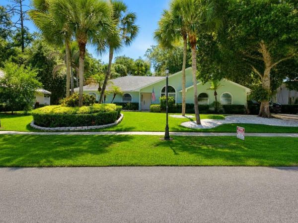 129 38TH Court, Vero Beach, FL 32968