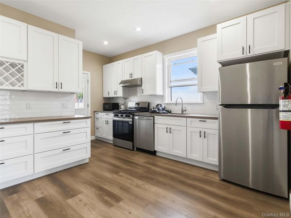 7813 58th Avenue , Middle Village, NY 11379