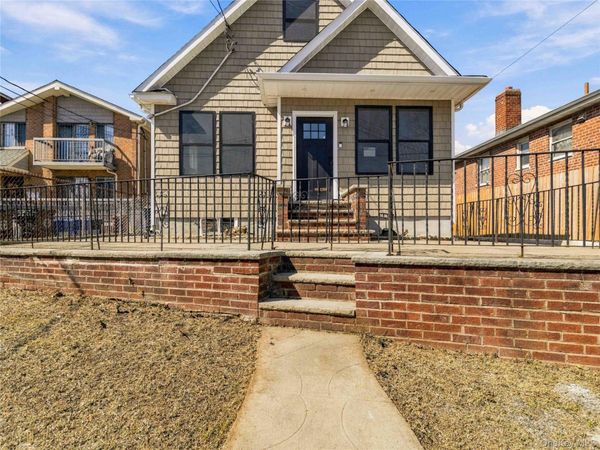 7813 58th Avenue , Middle Village, NY 11379