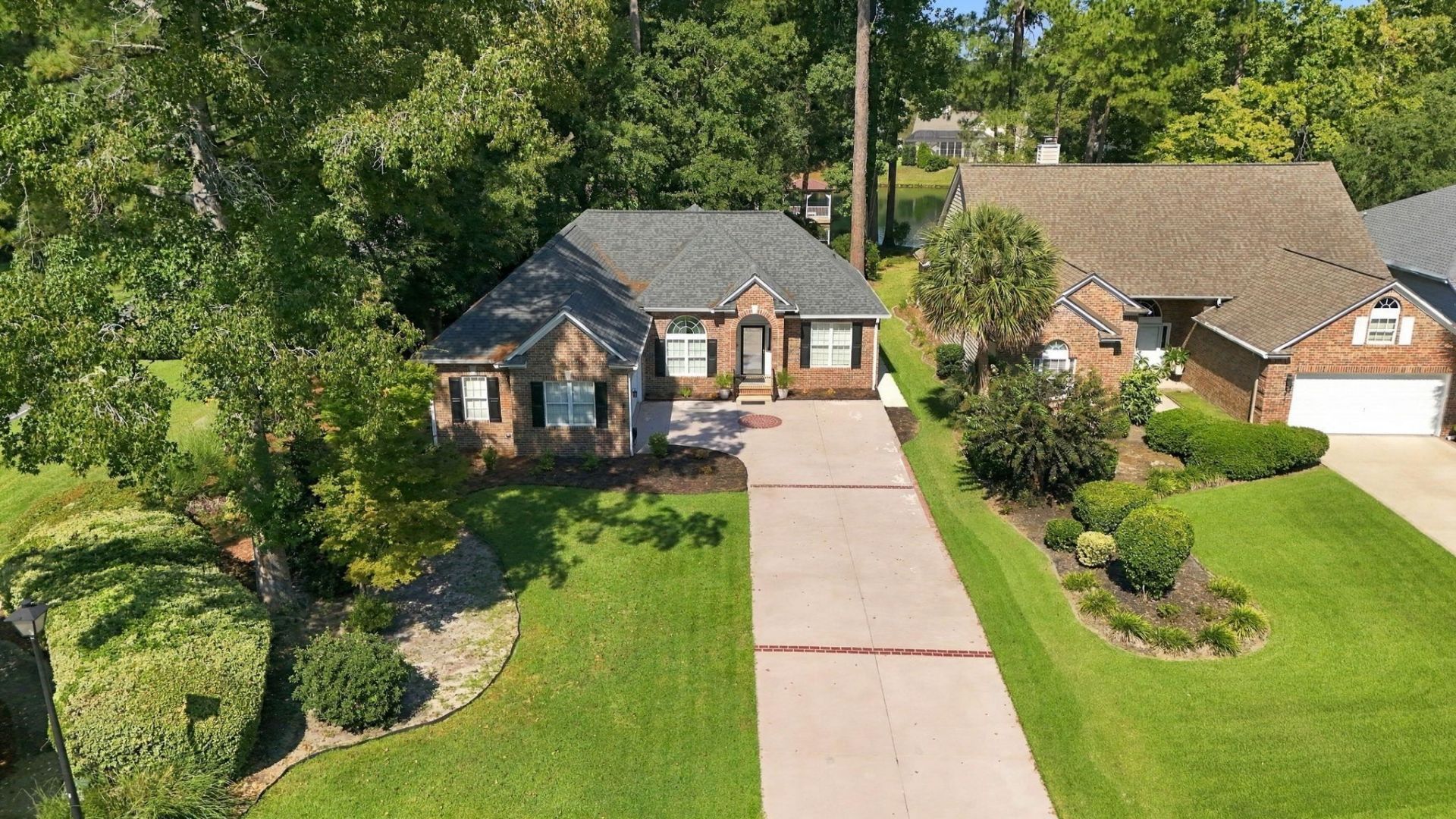1186 N Blackmoor Dr. Photo 39