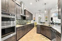 1186 N Blackmoor Dr. photo 4