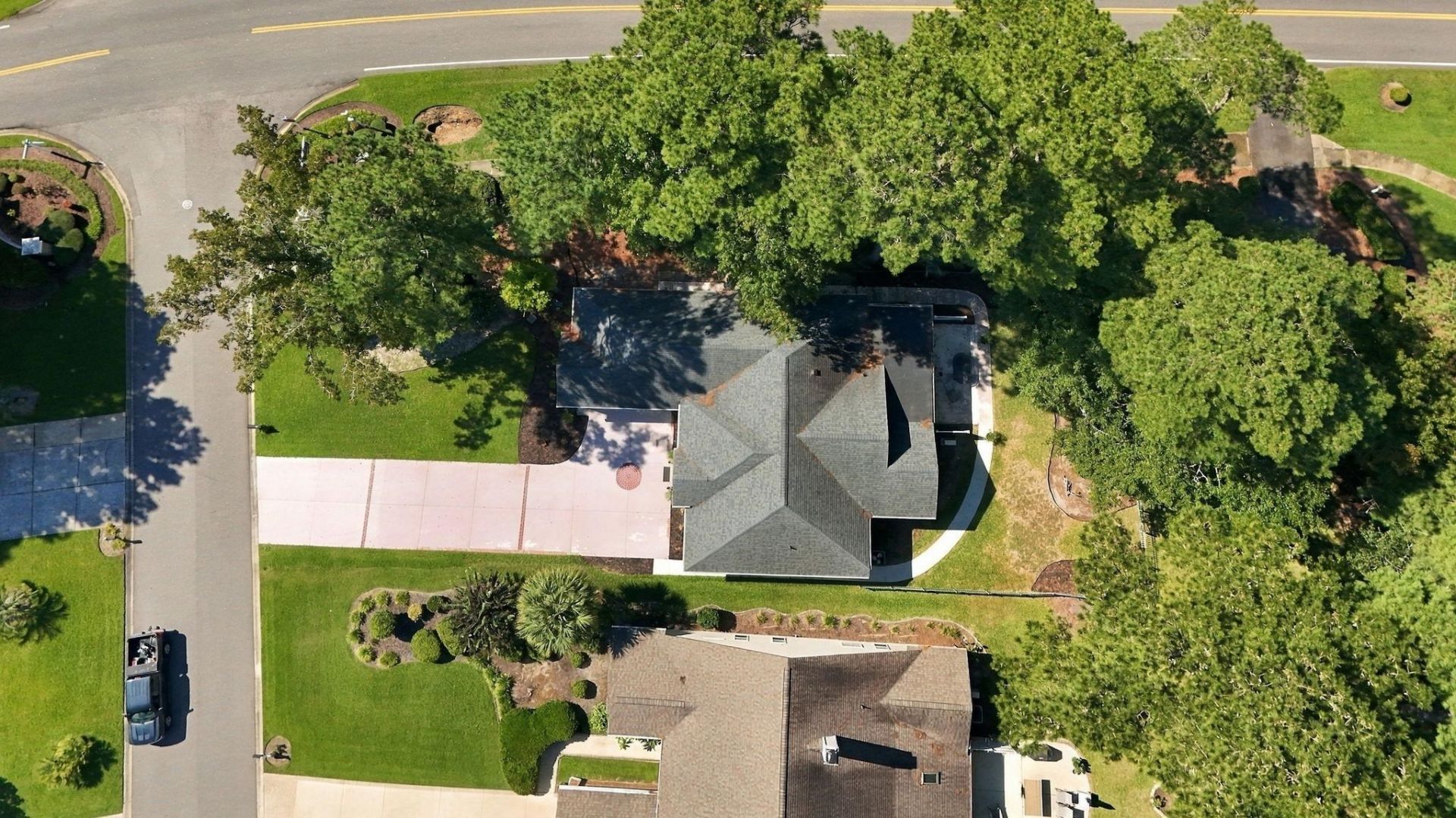 1186 N Blackmoor Dr. Photo 40