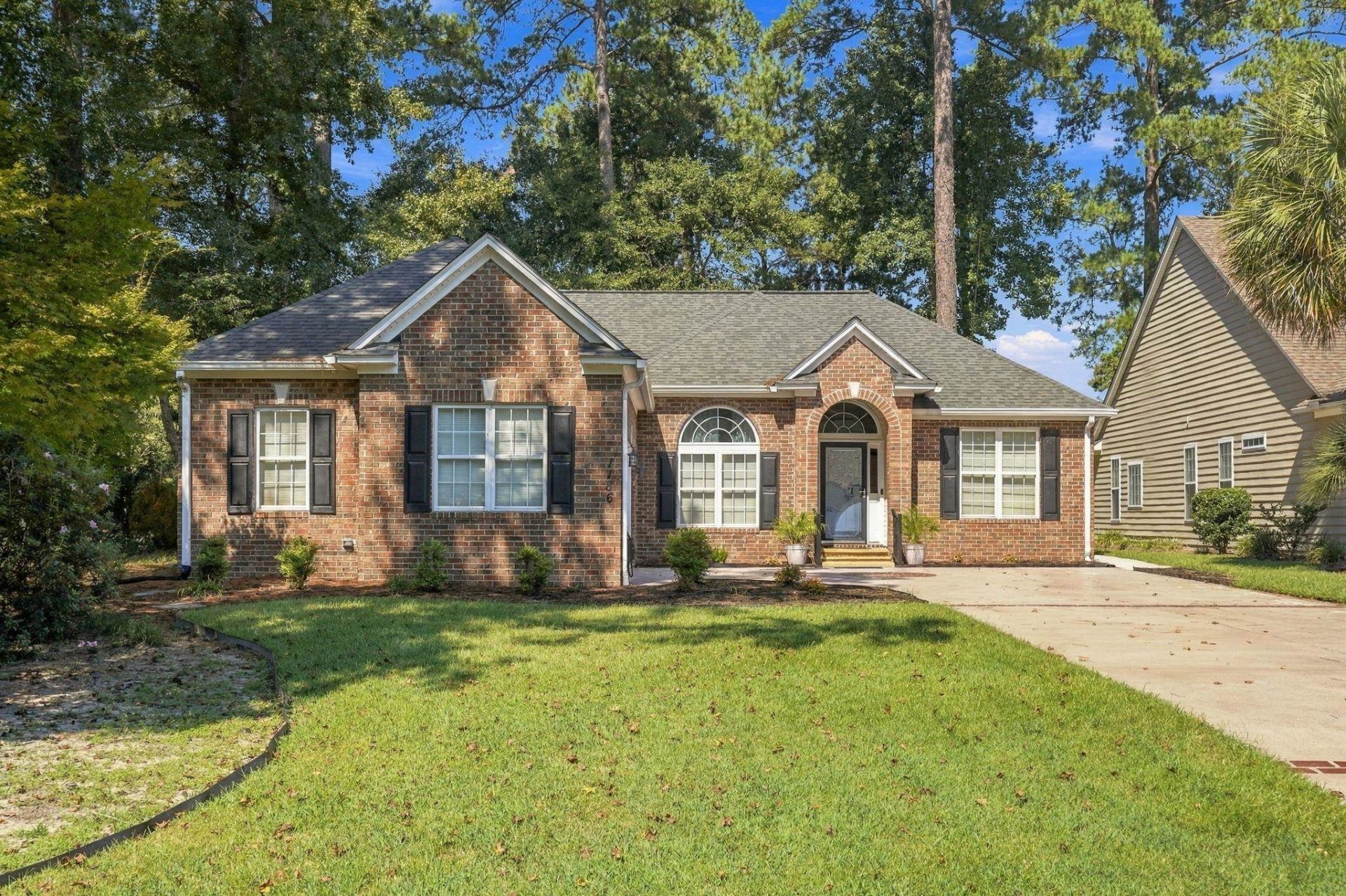 1186 N Blackmoor Dr. Photo 42