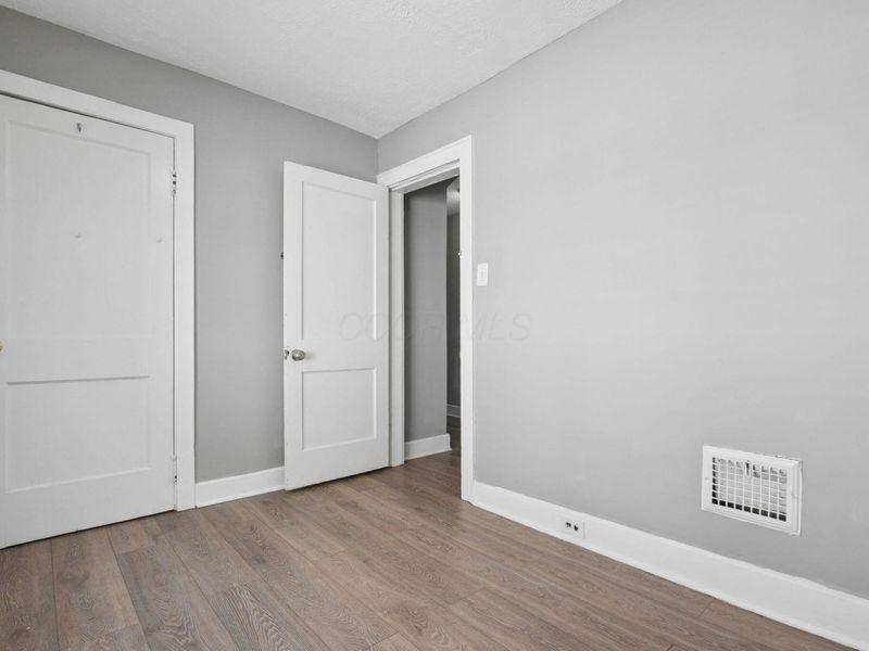 599 S Burgess Avenue, Columbus, OH 43204 Photo 21