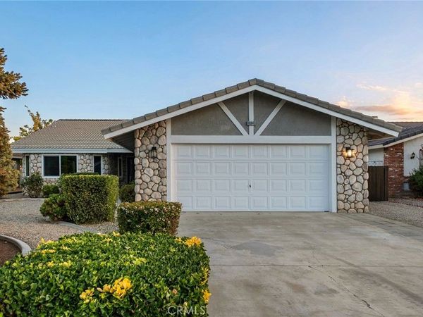 18043 Sunburst, Victorville, CA 92395
