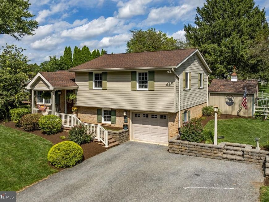 136 Carol Drive, Washington Boro, PA 17582 Main Photo