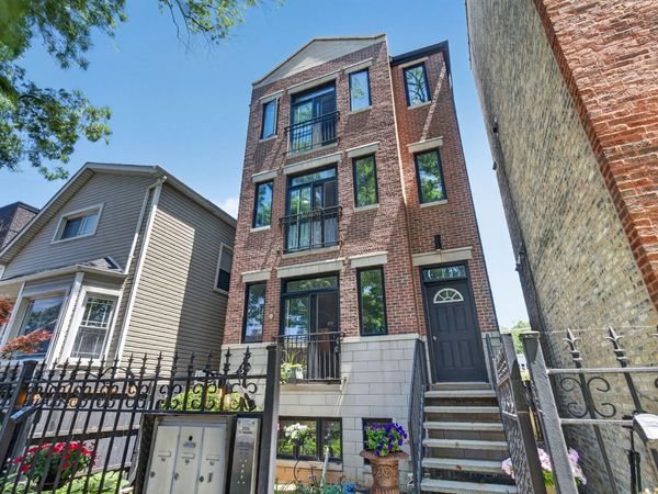 2709 N Campbell Avenue , Unit 1, Chicago, IL 60647