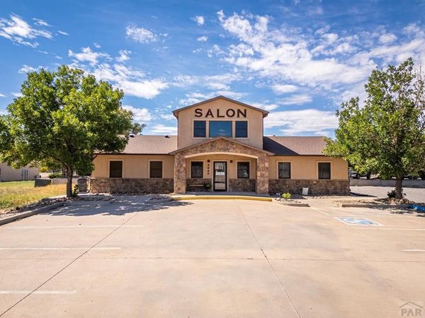 3942 Ivywood Lane, Pueblo, CO 81005
