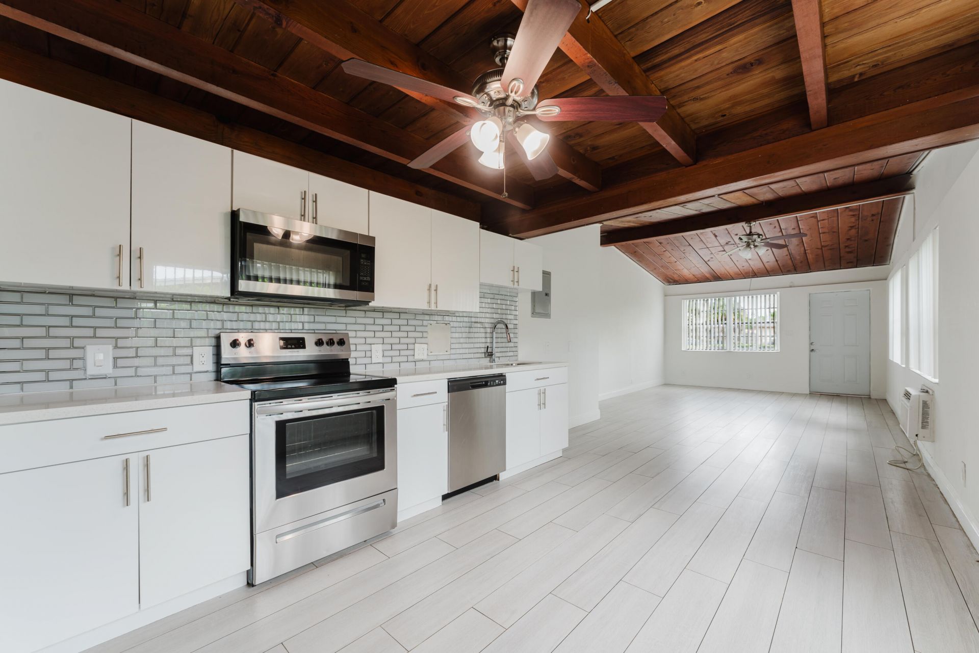 489 Jeffery Street, Boca Raton, FL 33487 Photo