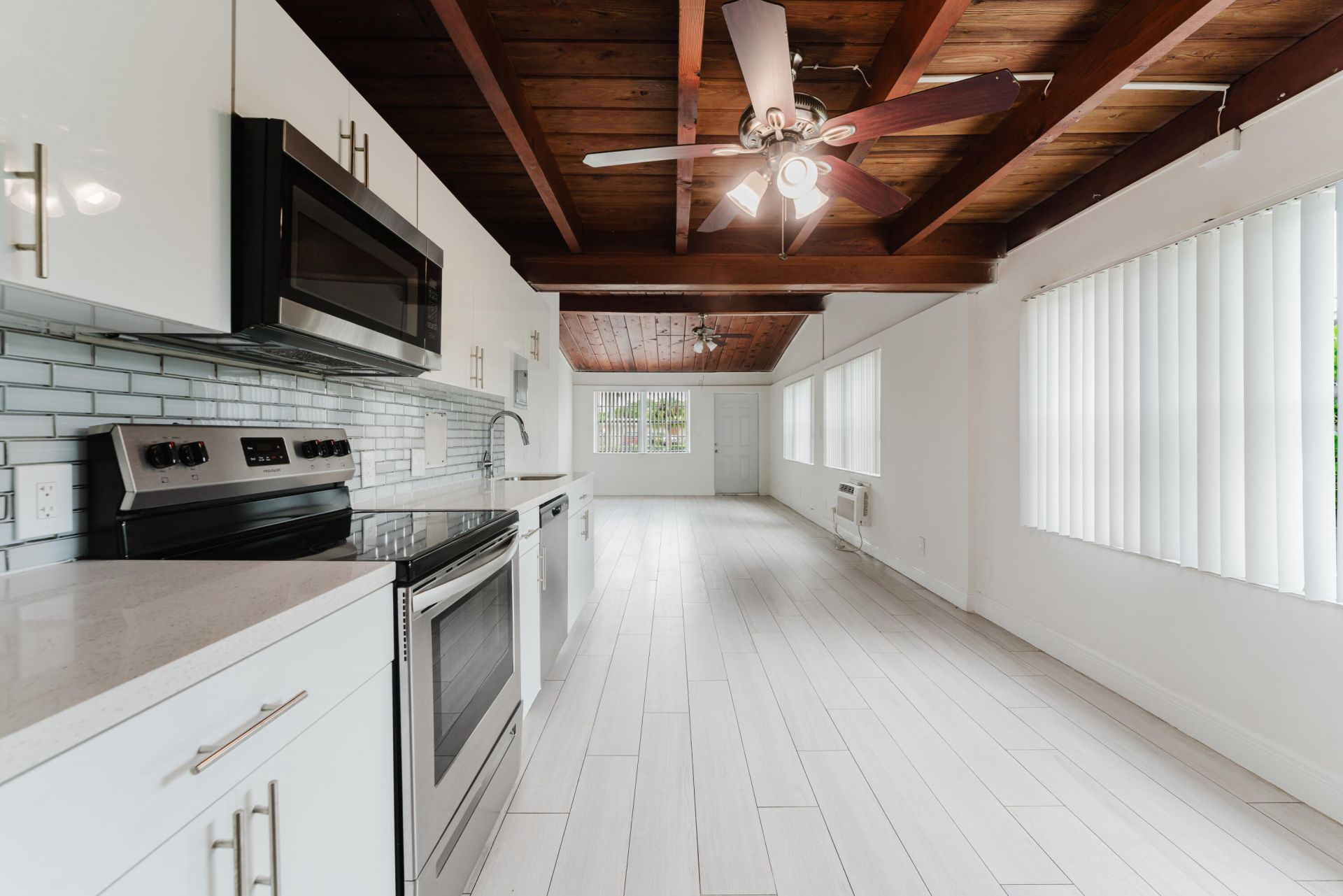 489 Jeffery Street, Boca Raton, FL 33487 Photo