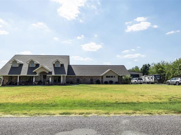711 Timberland Way, Tuttle, OK 73089