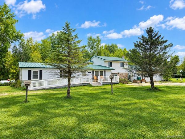 3540 Lee Hill Road , Dayton Township, Mi 48744