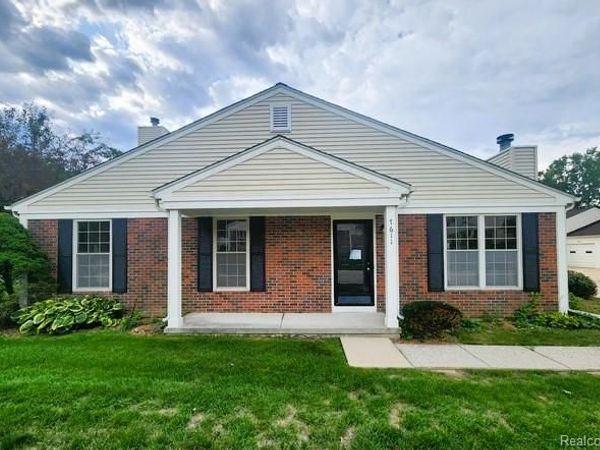 7611 Woodview Drive , Waterford Township, Mi 48327