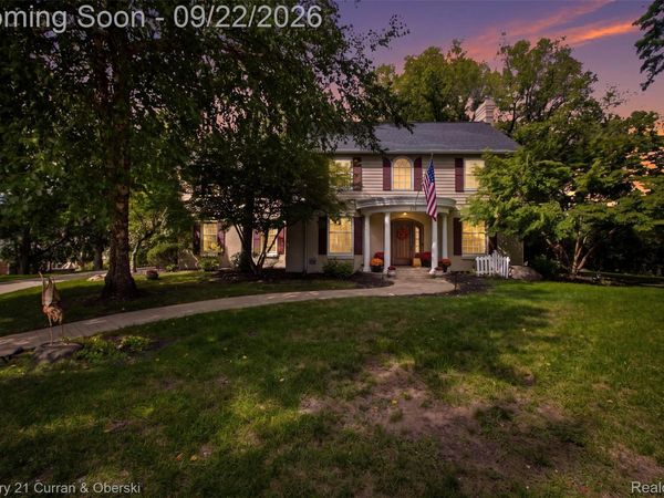 215 Vorn Lane, Bloomfield Township, Mi 48301