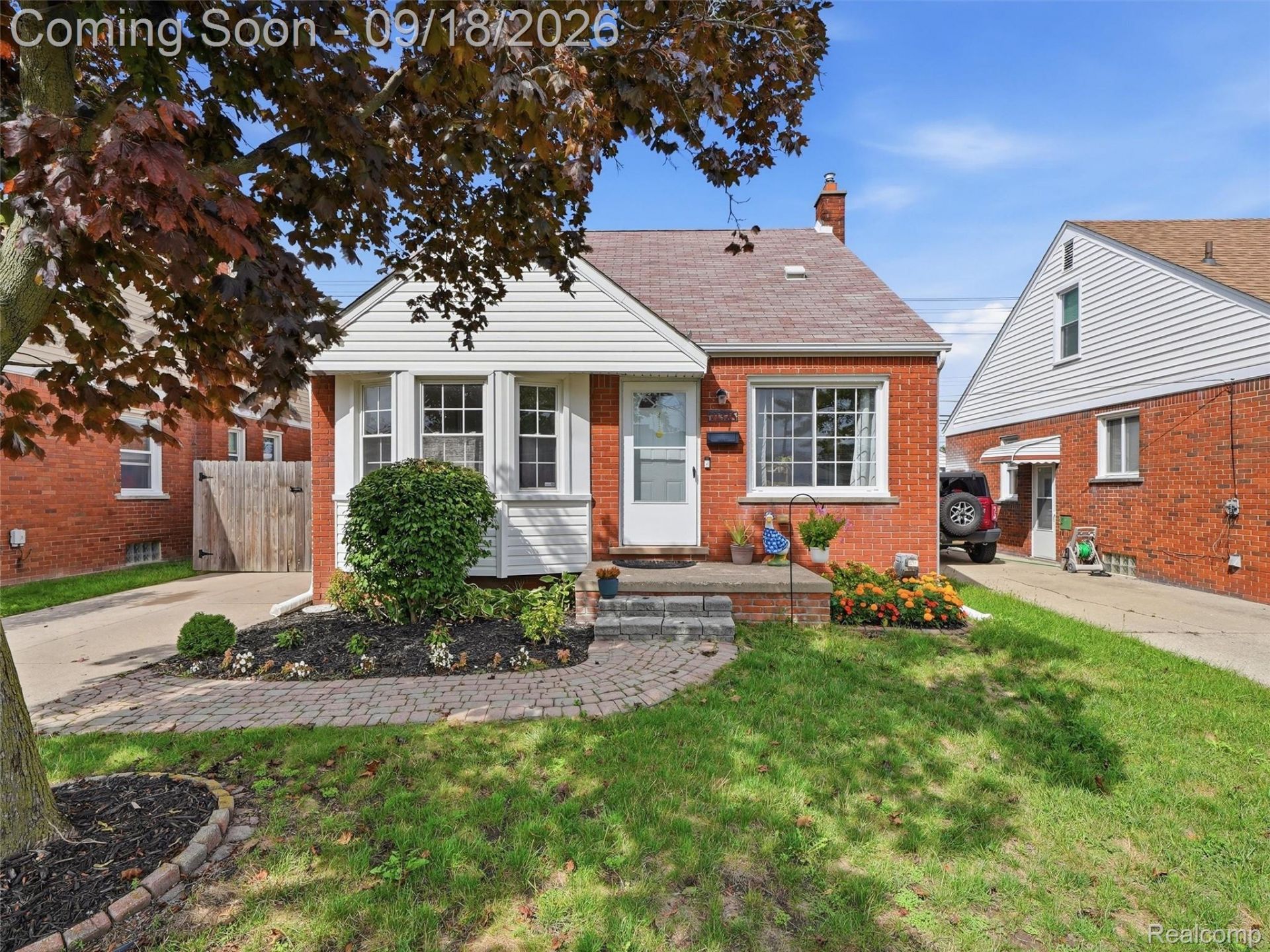 21325 Frazho Street, Saint Clair Shores, Mi 48081 Main Photo