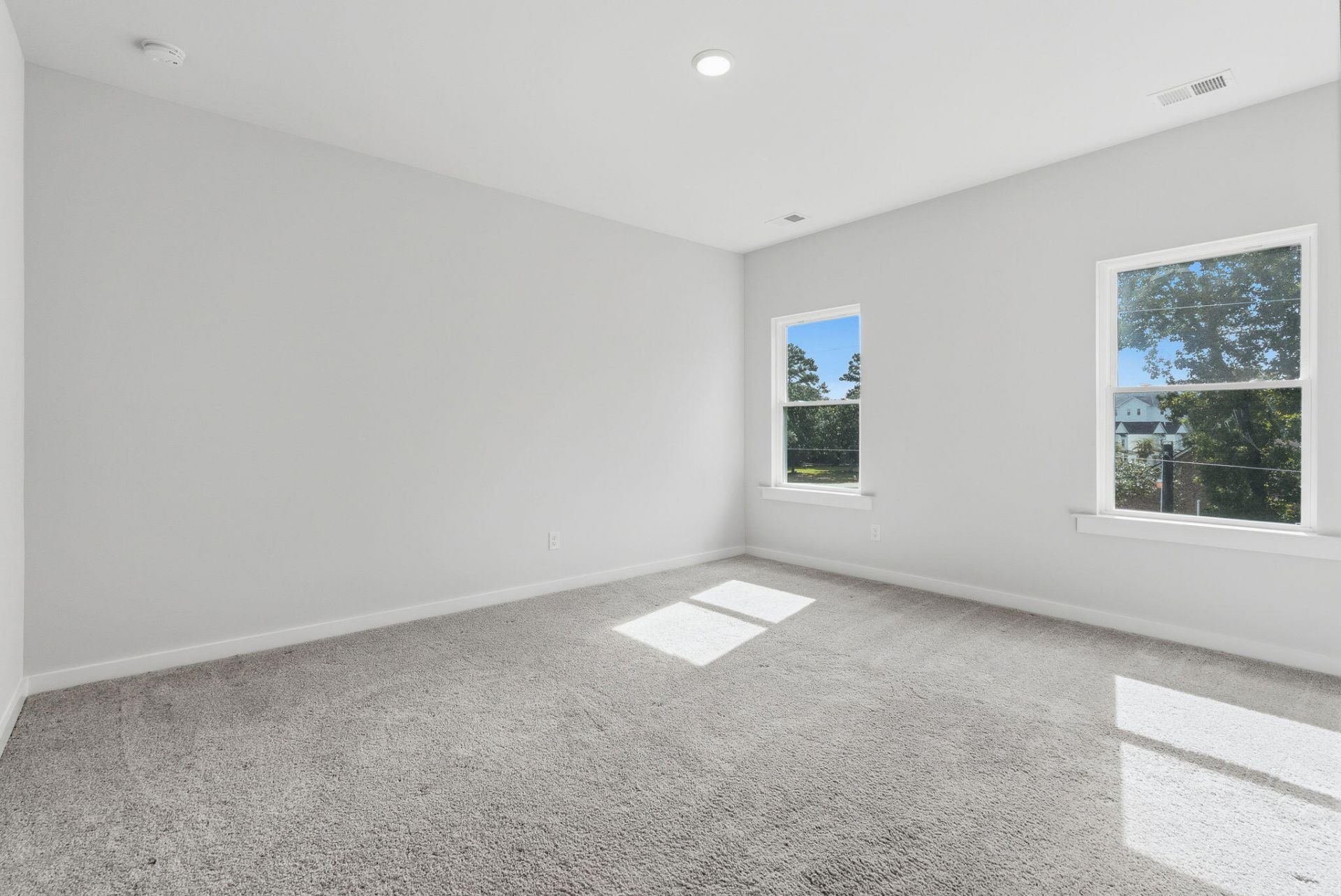 1013 Pettiford Place Photo 26
