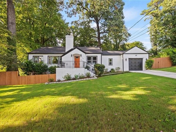10 Claire Drive SE, Atlanta, GA 30315