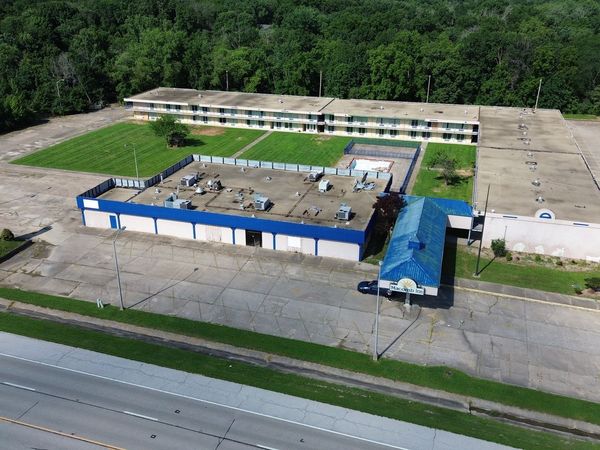 1400 N Lafayette Street , Macomb, IL 61455