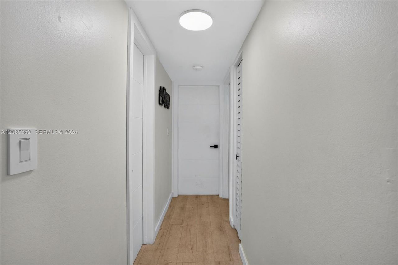 9735 Fontainebleau Blvd, Unit G303, Miami, FL 33172 Photo
