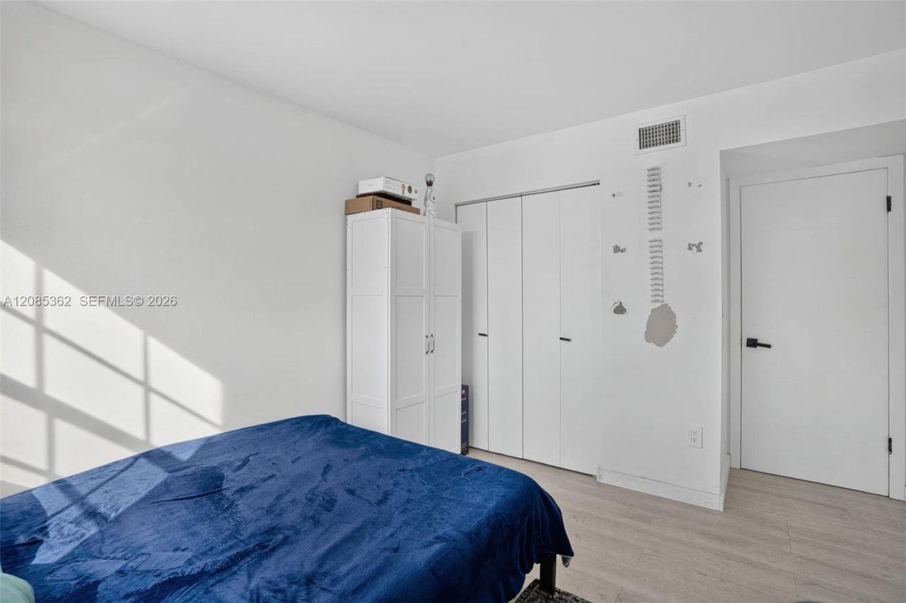 9735 Fontainebleau Blvd, Unit G303, Miami, FL 33172 Photo