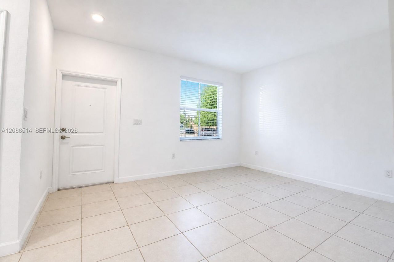 2664 SE 19th St , Homestead, FL 33035 Photo