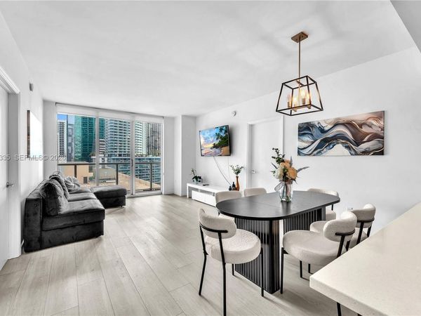 500 Brickell Ave , Unit 1605, Miami, FL 33131