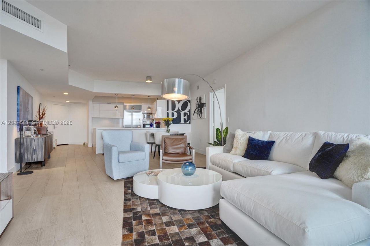 400 Alton Rd, Unit 1505, Miami Beach, FL 33139 Photo