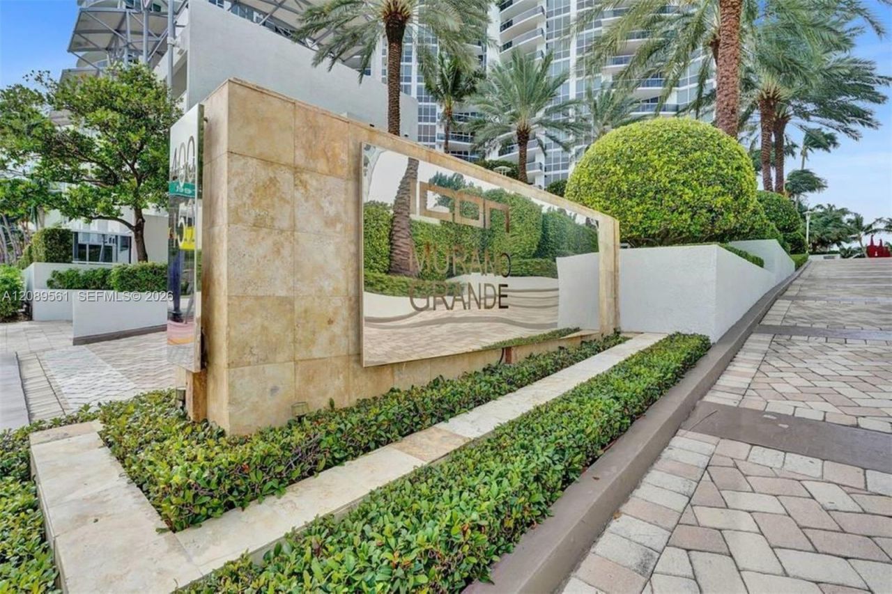 400 Alton Rd, Unit 1505, Miami Beach, FL 33139 Photo