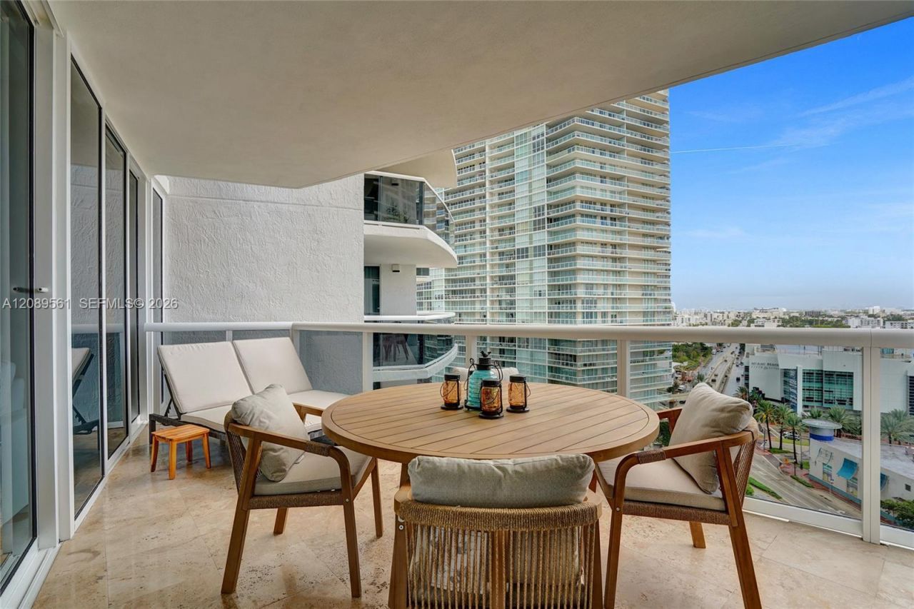 400 Alton Rd, Unit 1505, Miami Beach, FL 33139 Photo