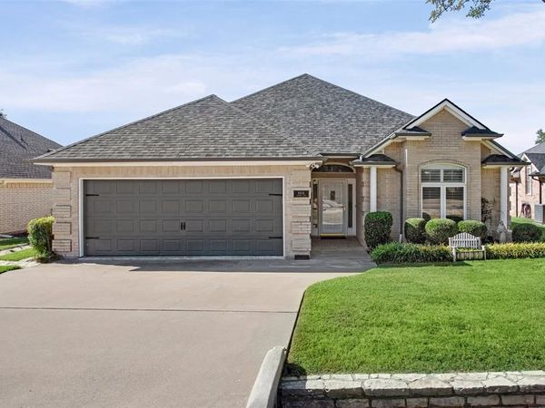 8606 Leisure Lane , Granbury, TX 76049