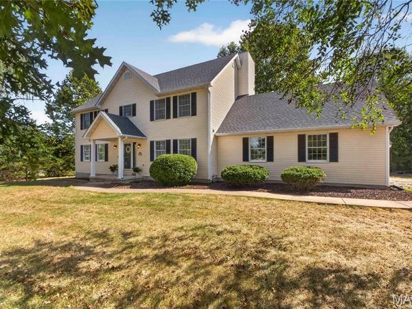 2460 Country Pointe Lane, Unincorporated, MO 63385