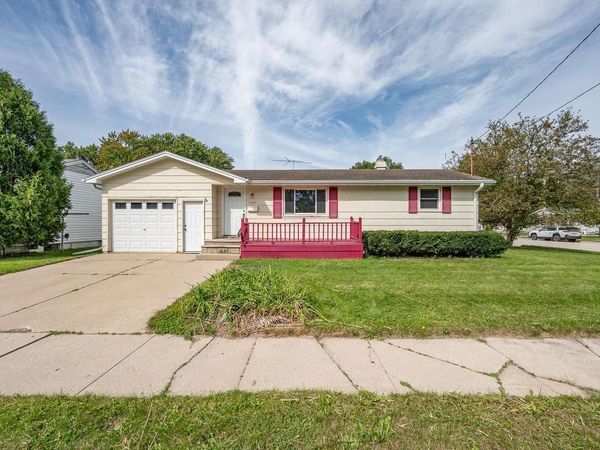 1104 SUYDAM STREET, Green Bay, WI 54301