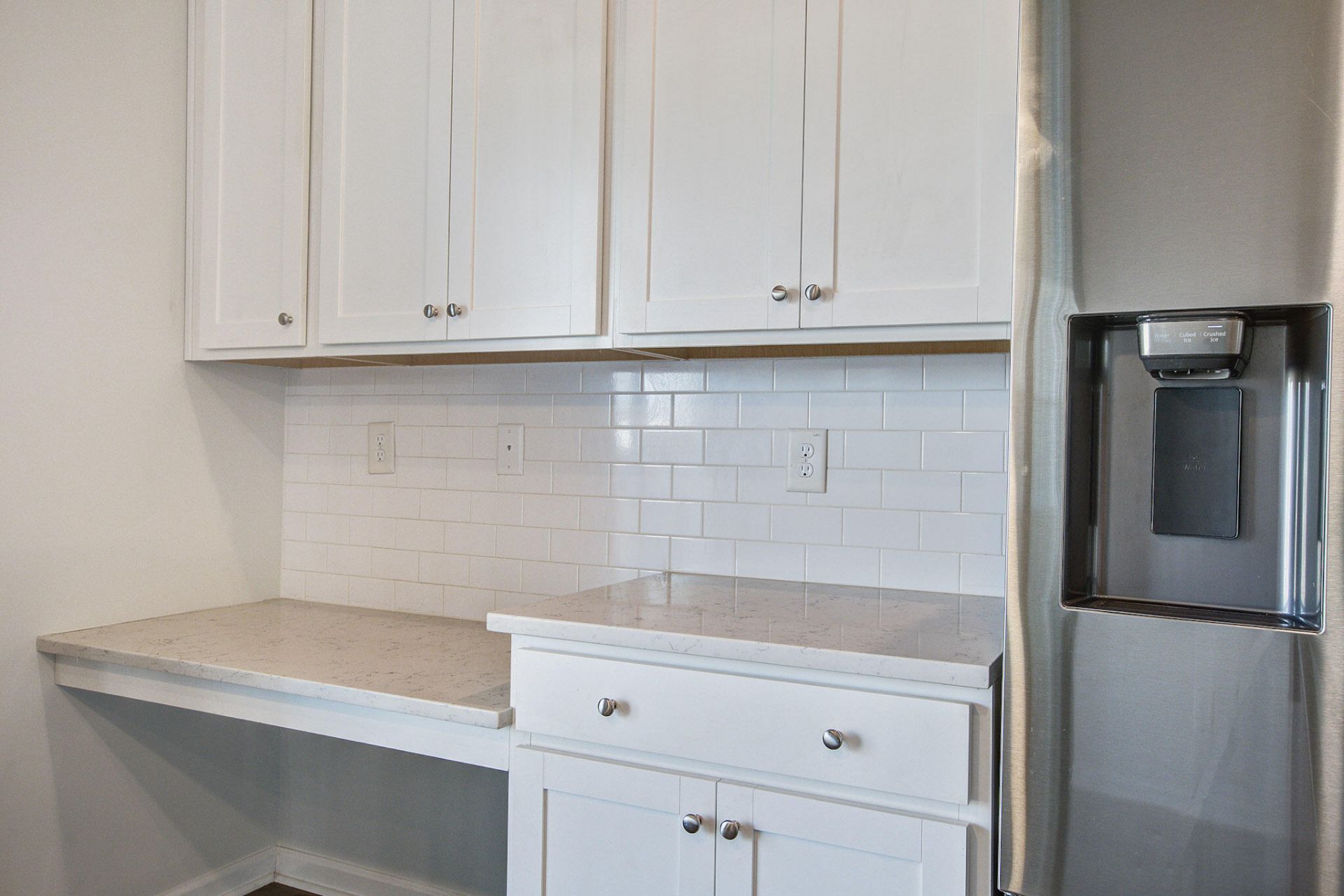 414 Squire Pope Road Photo 10