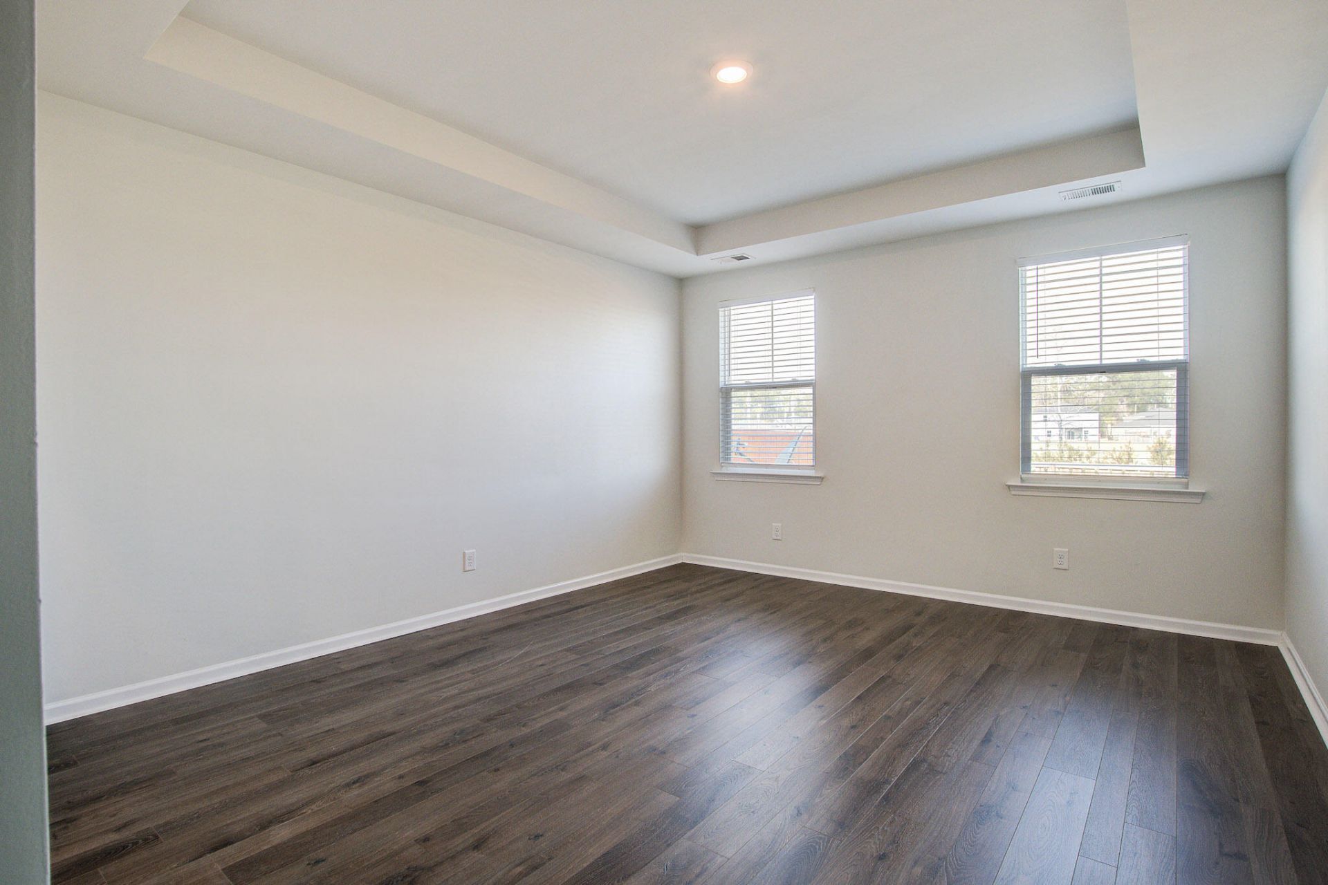 414 Squire Pope Road Photo 16