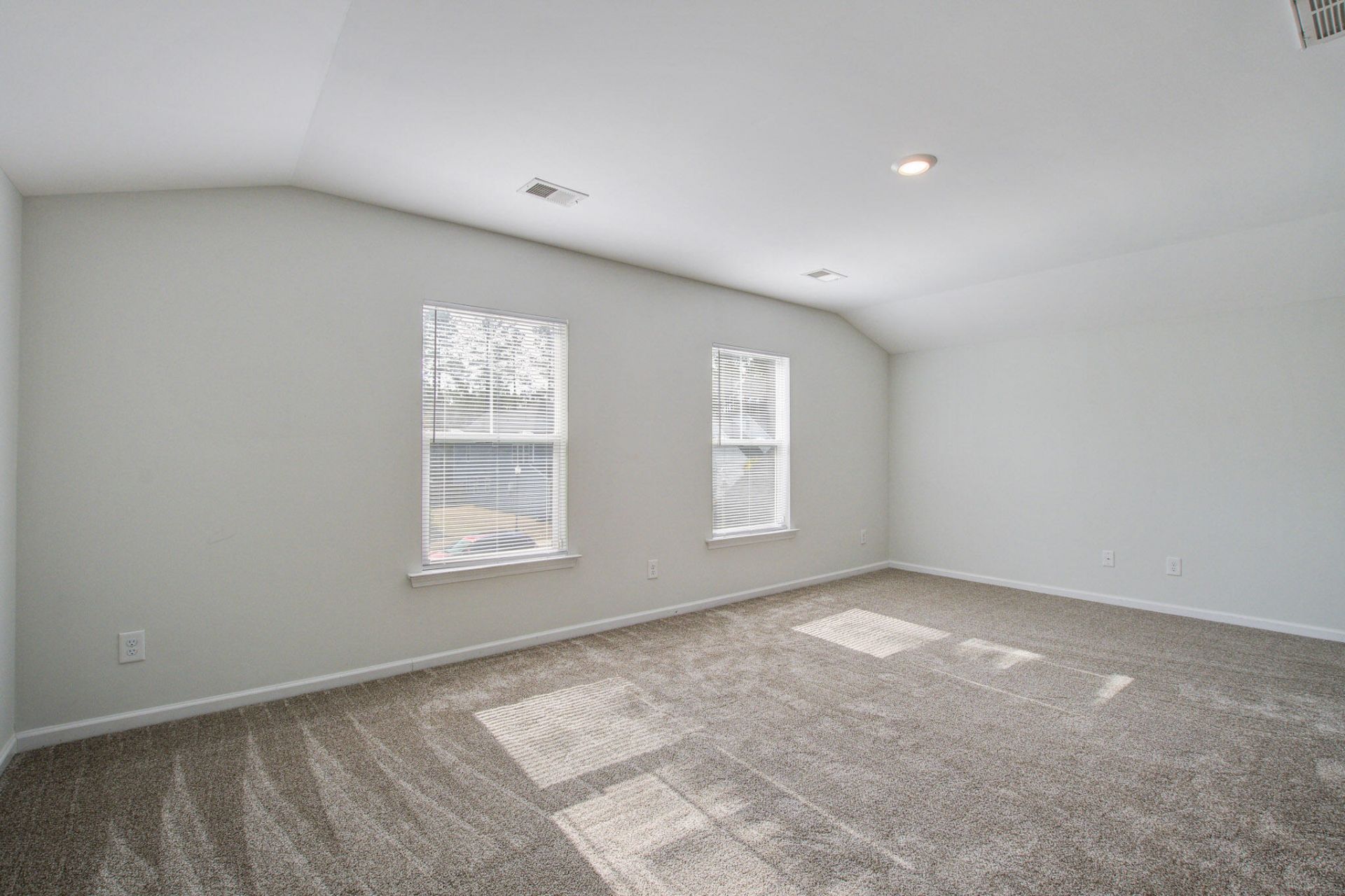 414 Squire Pope Road Photo 25