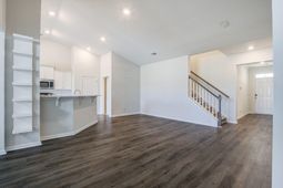 414 Squire Pope Road photo 4