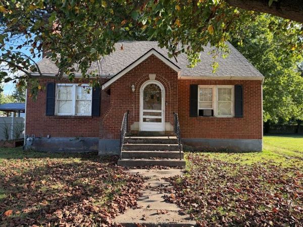 208 E Third Street , Perryville, KY 40468