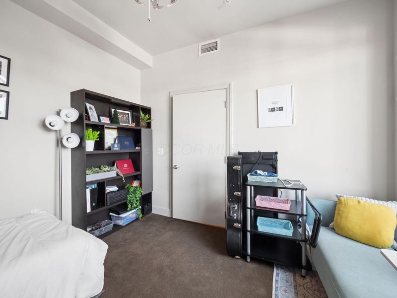 1145 N High Street, Unit 304, Columbus, OH 43201 Photo 25